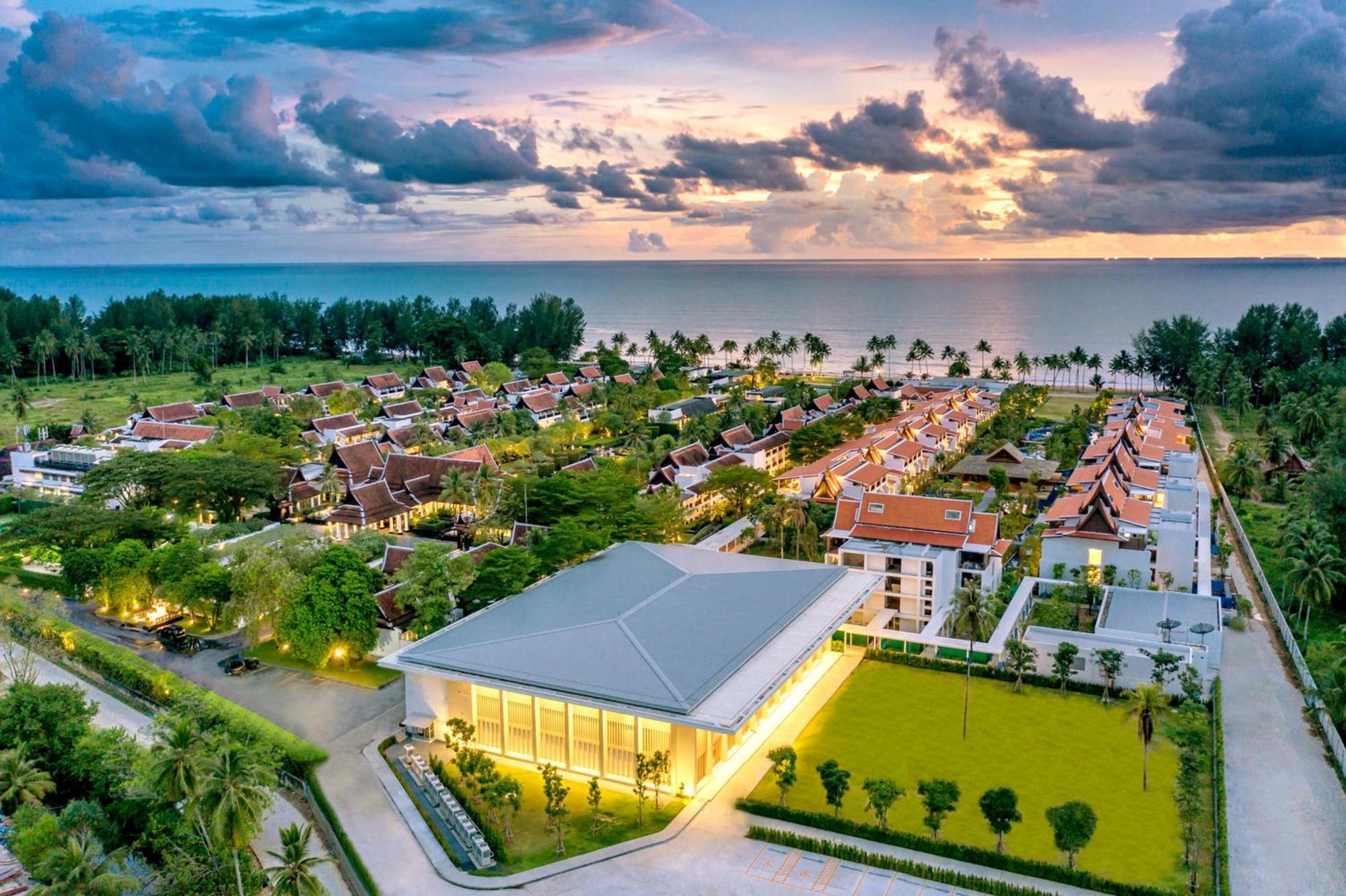 Jw Marriott Khao Lak Resort And Spa Exterior photo